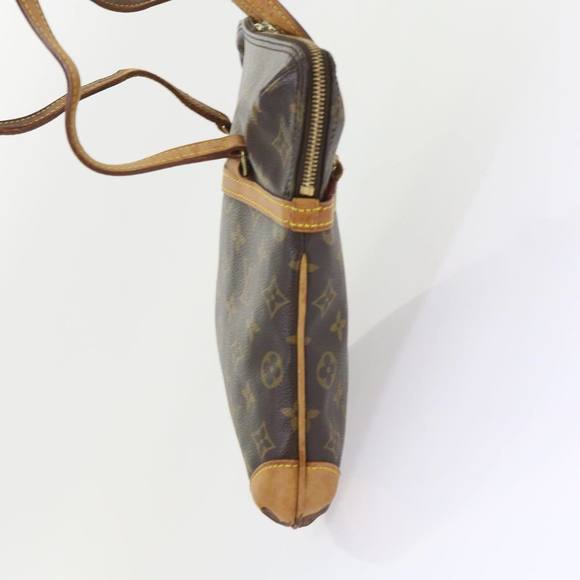 LOUIS VUITTON Monogram Coussin GM Shoulder Bag M51141 LV Auth bs9687 - Picture 4 of 16